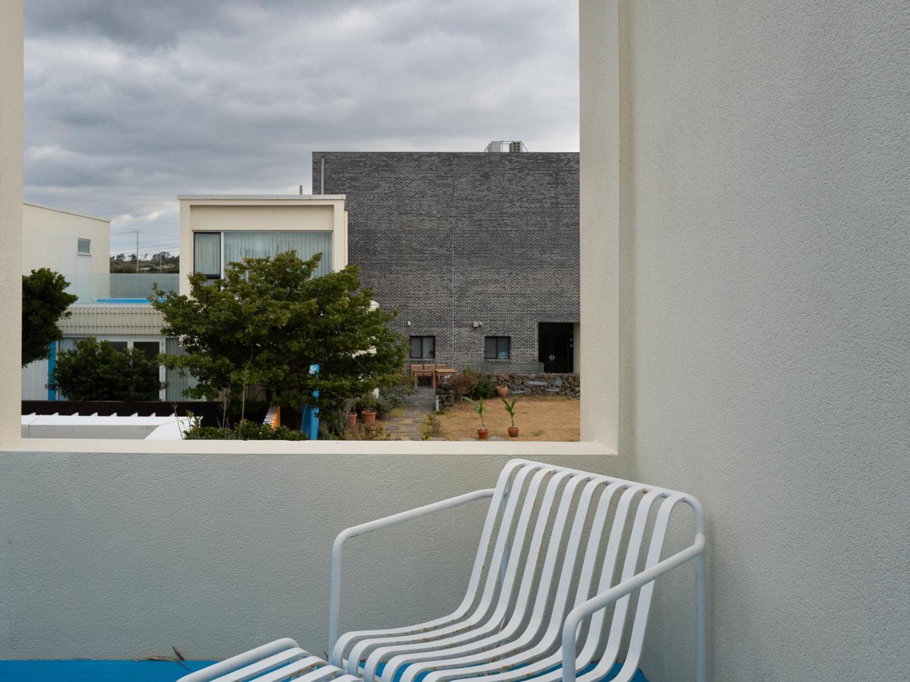 Boutique Pool Villa Namib Jeju Esterno foto